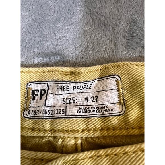 Free People Short Shorts Denim Women’s 27 Mustard Yellow Washed Distressed Fray - Picture 5 of 12